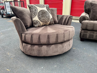 Brown 2Pcs Sectional w Swivel Chair